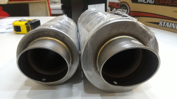 knalpot proliner slip on r25 ( long )