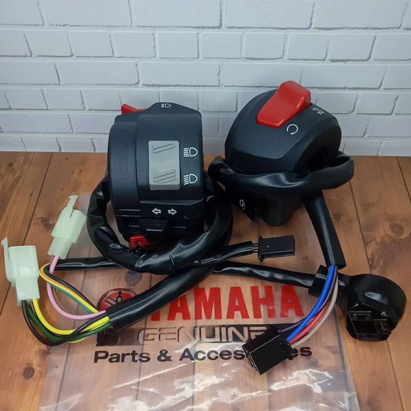 holder saklar switch handle kanan dan kiri motor yamaha vixion new kabel gas 2