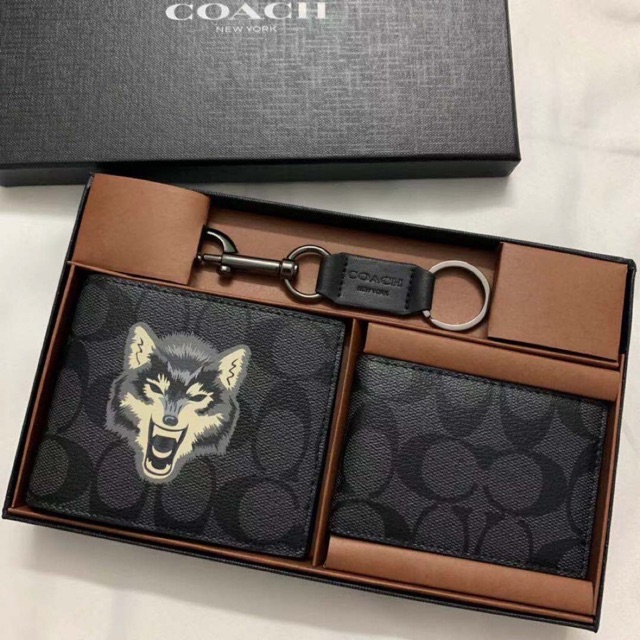 harga coach wallet