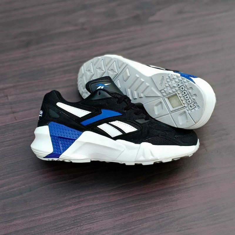 Reebok Aztrex Black White Blue