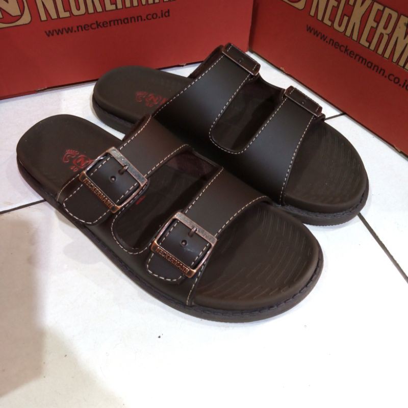 sandal Neckerman pria casual coklat Eden-051