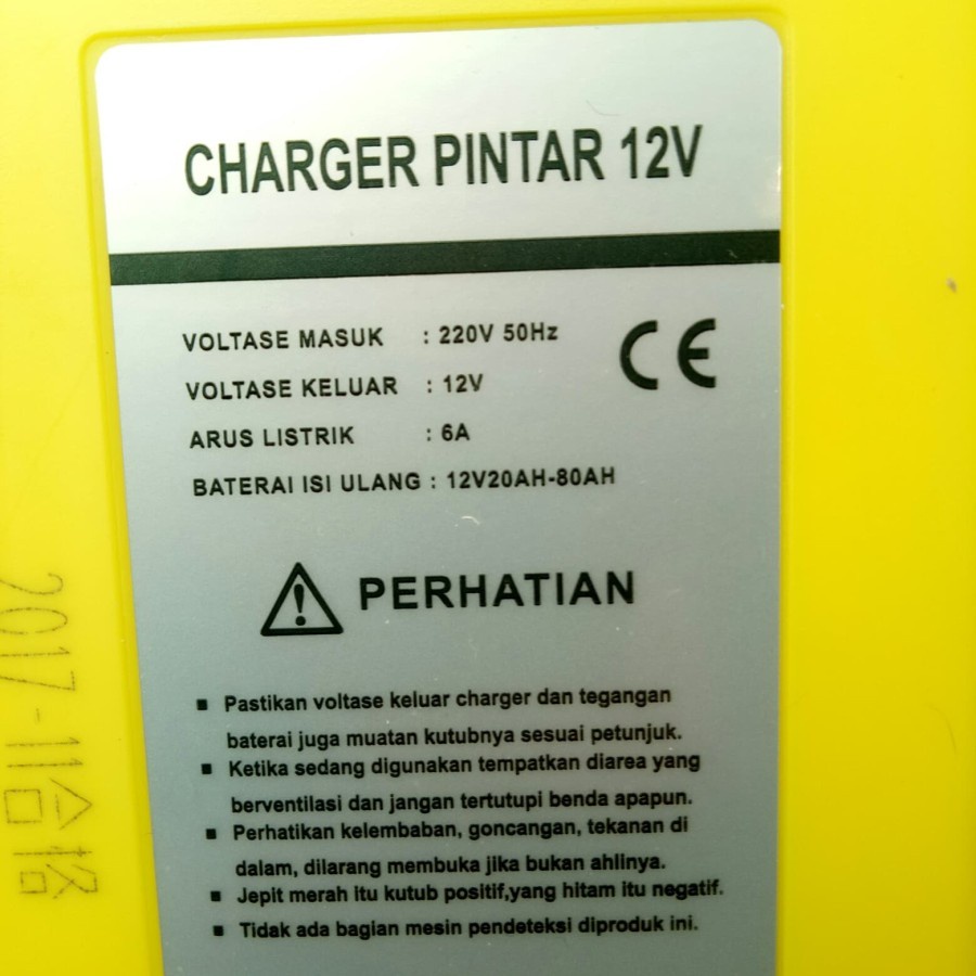 Battery Charger Sunpro 12V 6A / Casan Aki Mobil Dan Motor