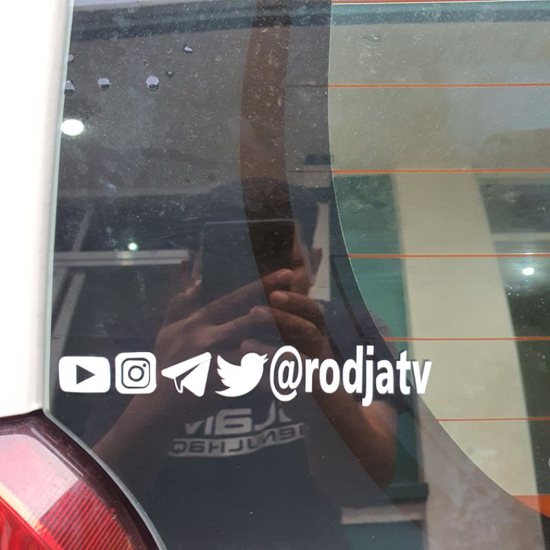 cutting sticker rodja tv silver 15cm