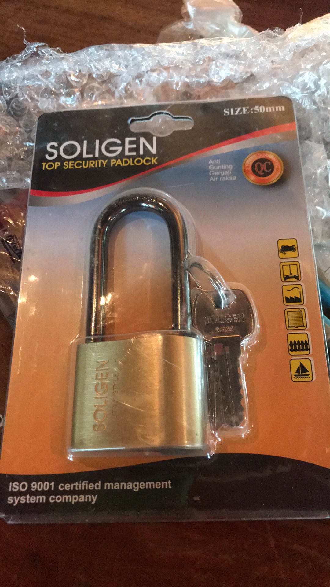 Gembok Soligen Baja Hitam 50 Mm Panjang