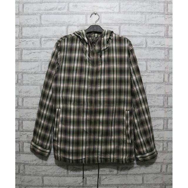Jaket Hoodie motif kotak Original Uniqlo big size XL