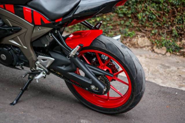 HUGGER ARM GSX HUGER ARM GSX R150 HUGGER AEM SUZUKI BANDIT COVER ARM GSX COVER ARM SUZUKI GSX