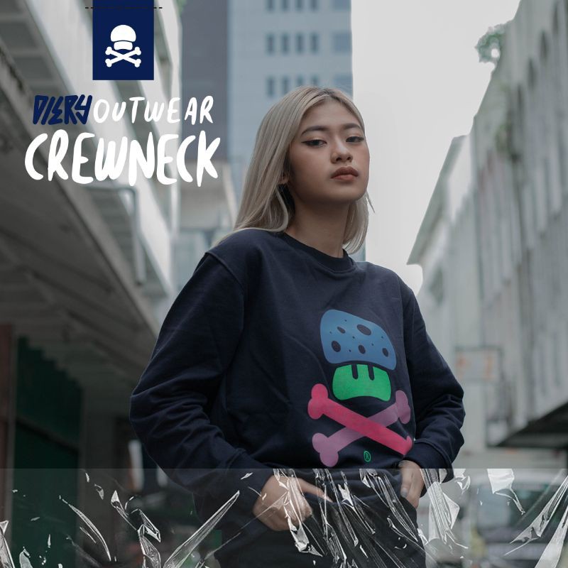 DIERY CREWNECK SWEATER 02