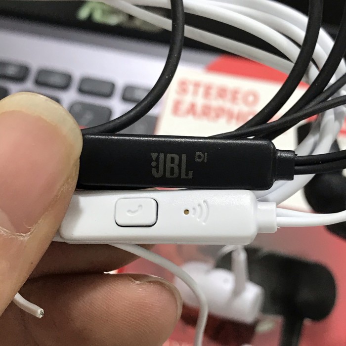 EARPHONE JBL BASS 3.5MM CABLE WITH MICRO PHONE HANDSFREE