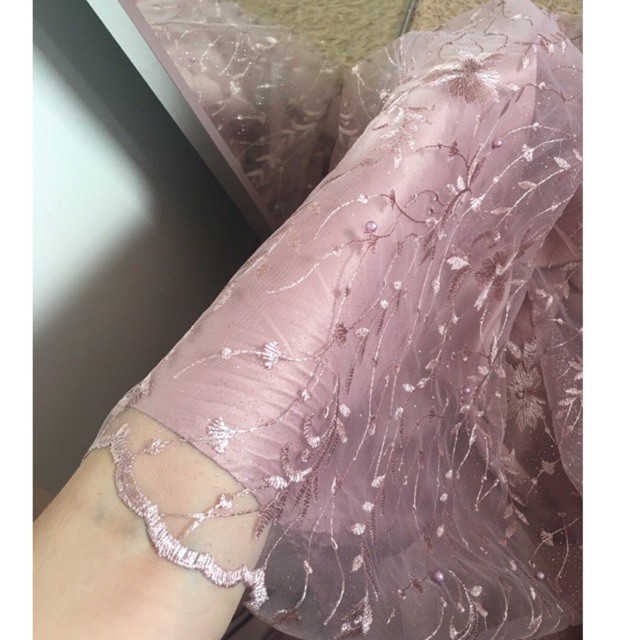 Kain brokat Tile Mutiara Beverly warna Rose Gold