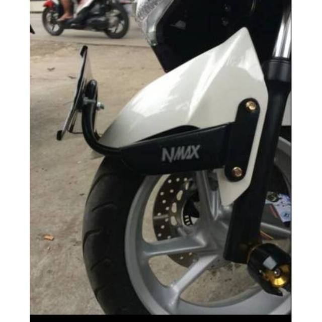 Breaket Plat Nomor Nmax Anti Karat