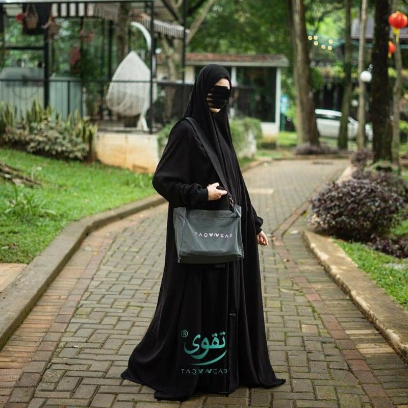 KHIMAR HTT HEAD TO TOE by Taqwawear