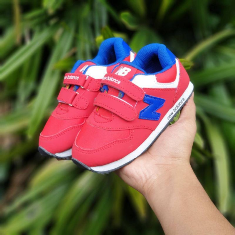 SEPATU ANAK KIDS COWOK CEWEK KLASIK SIZE 21-35