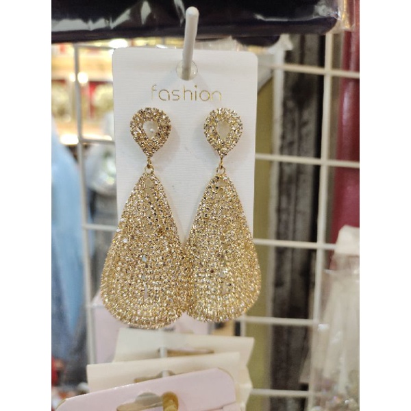 anting penganten/anting baju gaun.