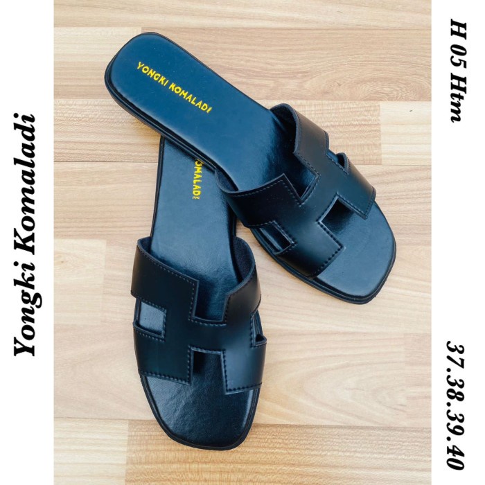 Sandal slop wanita yongki komaladi H
