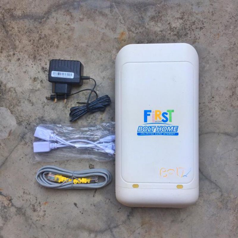 MODEM BOLT BL400 UNLOCK TELKOMSEL,BYU DAN SMARTFREN + POE DAN ADAPTOR