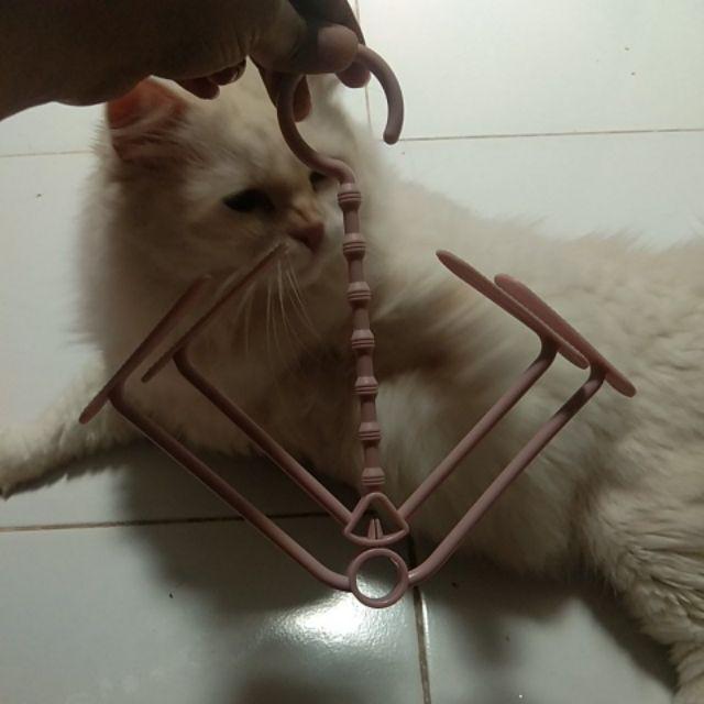 Hanger Gantungan Sepatu Sandal