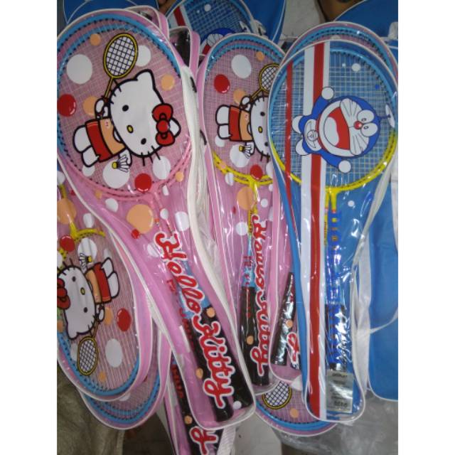 Raket karakter hello Kitty / Dora Emon untuk anak