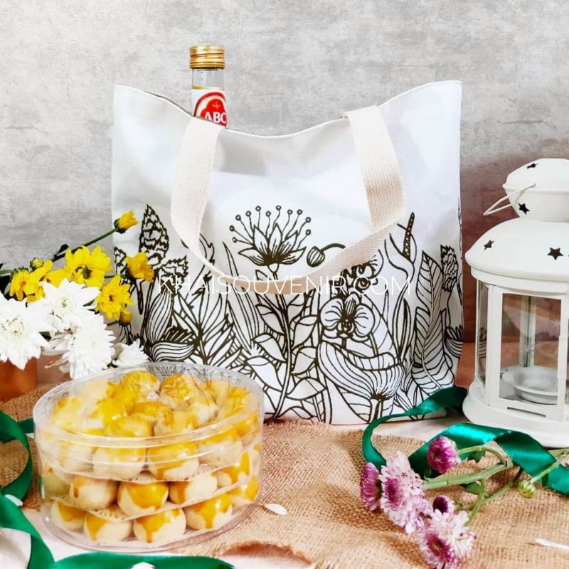 

Tas Kanvas Goodybag Hampers