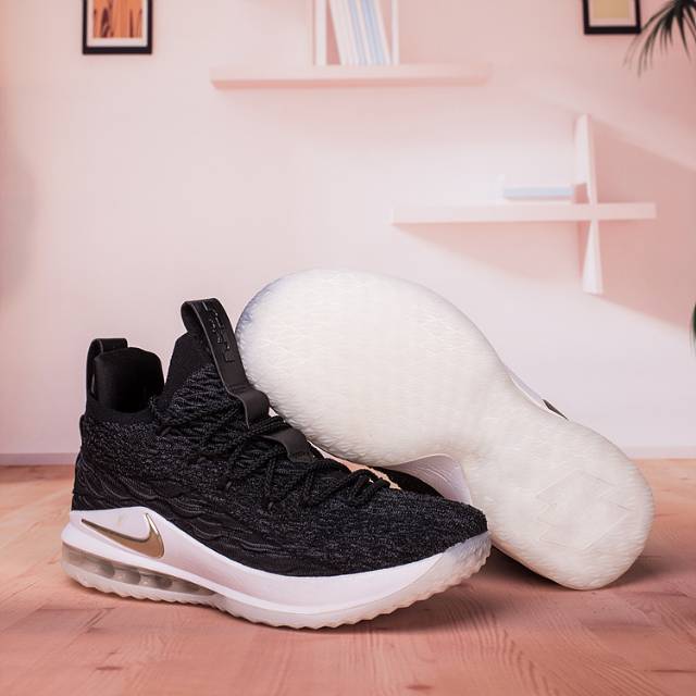 nike lebron 15 low white