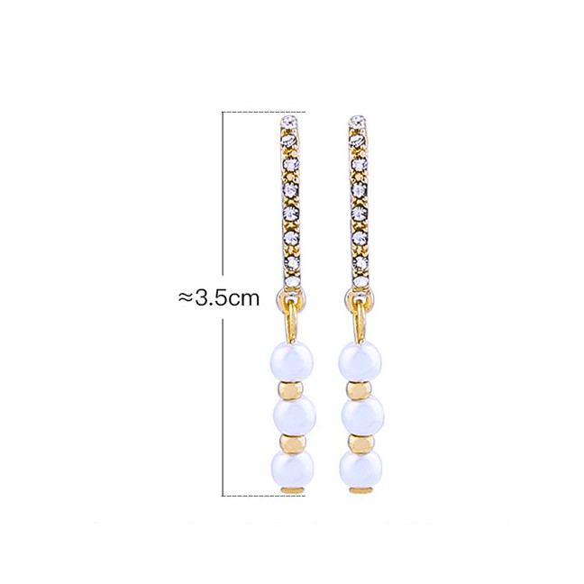 LRC Anting Tusuk Fashion Gold Diamond-shaped C-ring Pearl Stud Earrings D03274