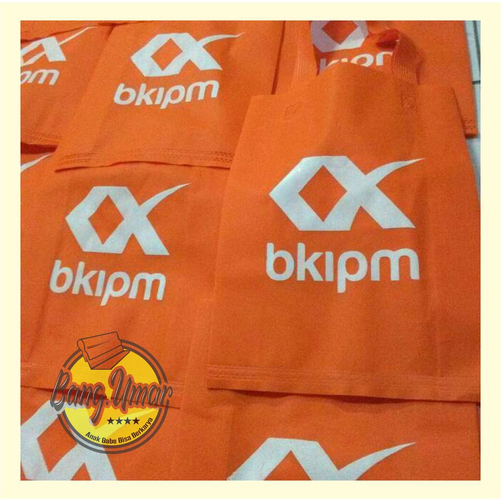 

goodiebag spunbond sablon 1 sisi 1 warna ukuran 30x40cm