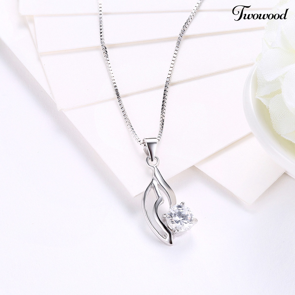 Twowood SILVERHOO 925 Silver Clavicle Necklace Hollow Tree Leaf Cubic Zirconia Pendant Necklace for Dating