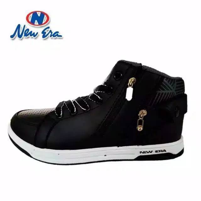 Sepatu new era tuscany hitam putih