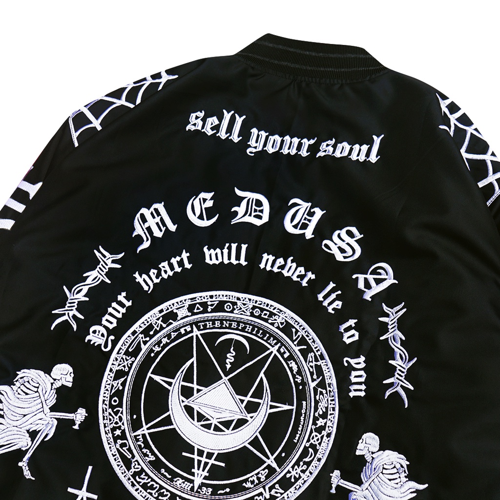 Miscast Varsity Jaket Vintage Medusa Hitam