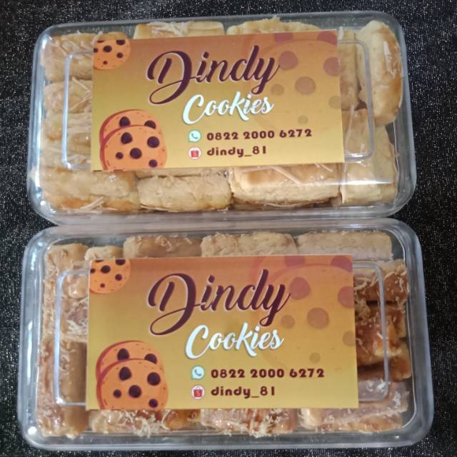 

Aneka kue kering Dindy's cookies. Cocok untuk cemilan di Hari Raya.