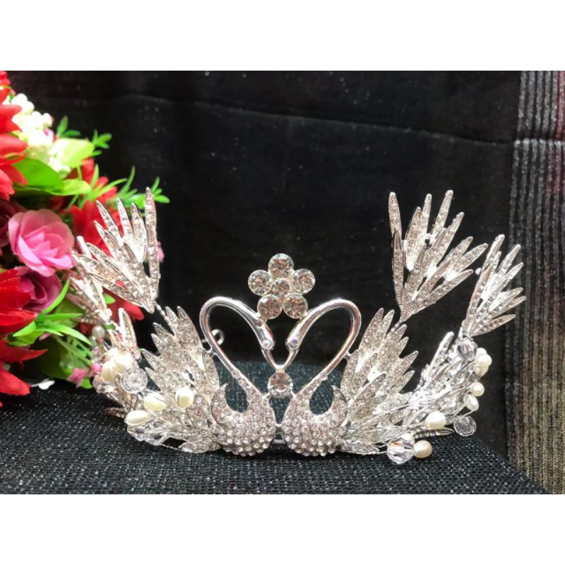 mahkota pengantin model angsa