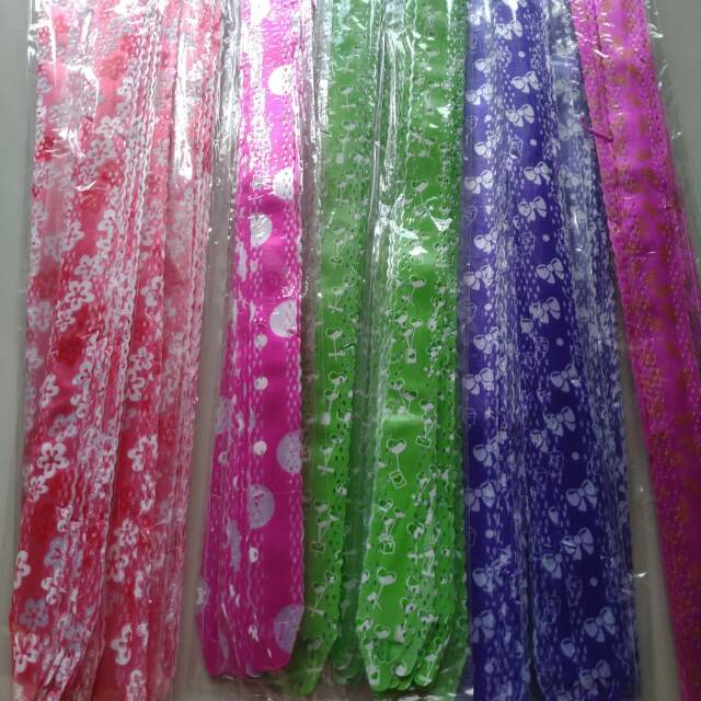 

pita tarik / serut hiasan kado motif campur