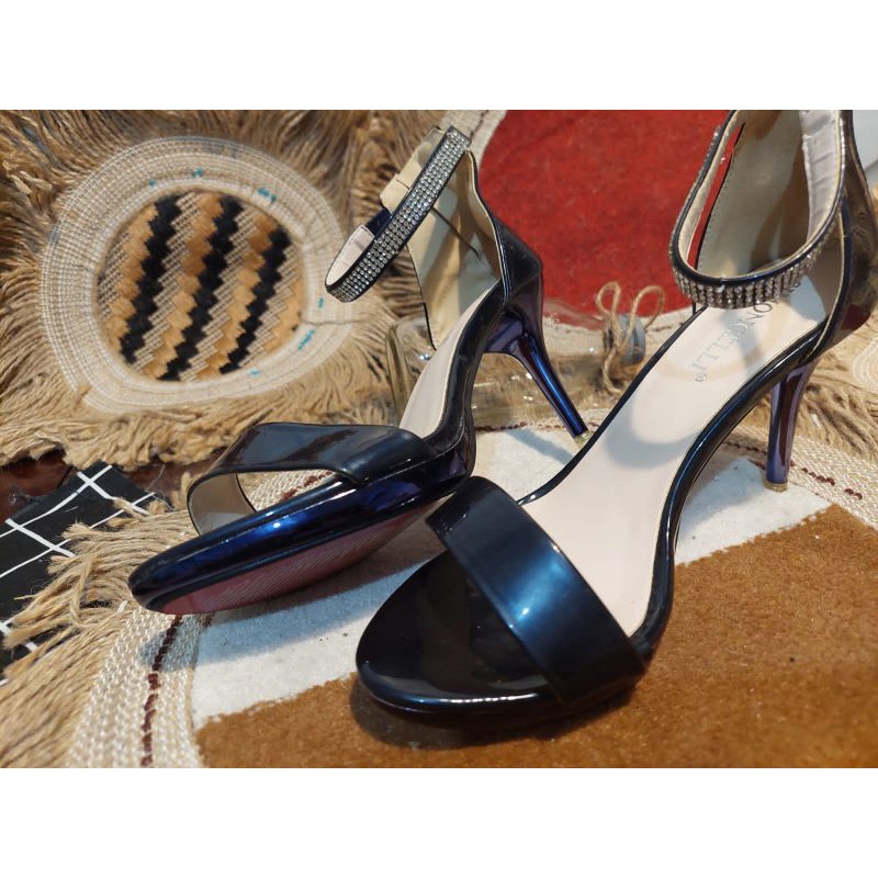Heels Simonceli/Heels Tinggi Wanita/Heels Preloved/Heels Murah/Hells Kantor/Sendal Simoncelli/Sendal