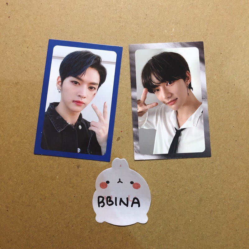 Stray Kids Levanter Hyunjin Silver Border & Lee Know Blue Border