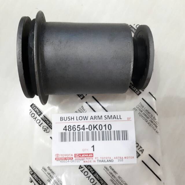bushing lower arm small innova