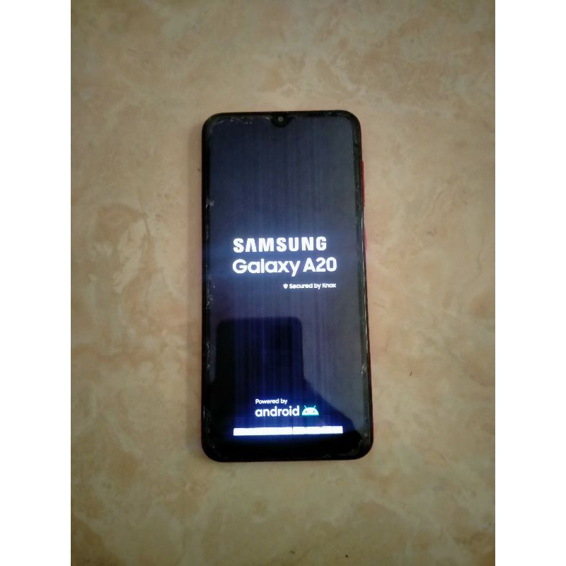 HP Bekas Samsung A20