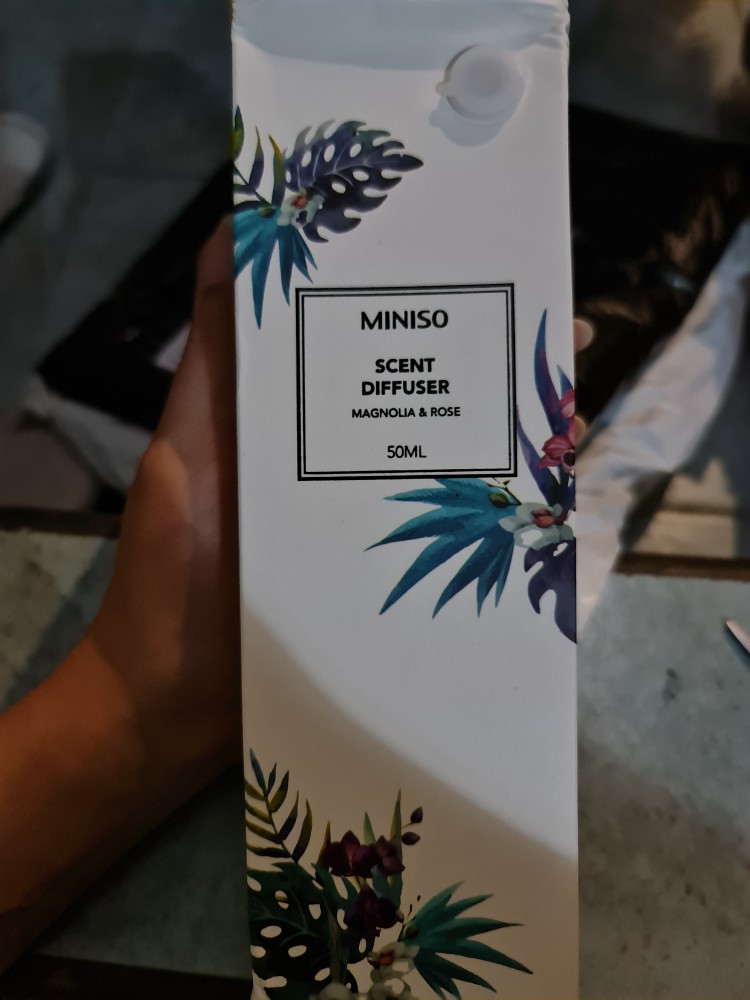 Miniso  Beauty Sewangi Pewangi Ruangan Diffuser Aromatherapy Pengharum Bunga 50ml