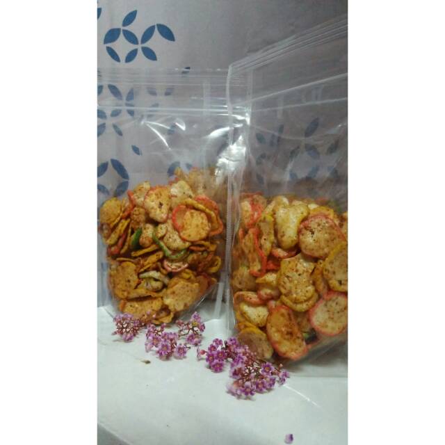 

Kerupuk Seblak Bawang Bantet Pedas Gurih 125gr