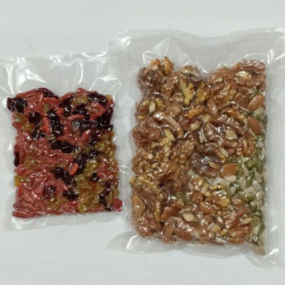 

TRAIL MIX CUSTOM 7 KACANG BUAH KERING 500GR KACANG ALMOND WALNUT SUNFLOWER PUMPKIN GOJI BERRY GOLDEN RAISIN CRANBERRY (CEMILAN DIET PREMIUM QUALITY)