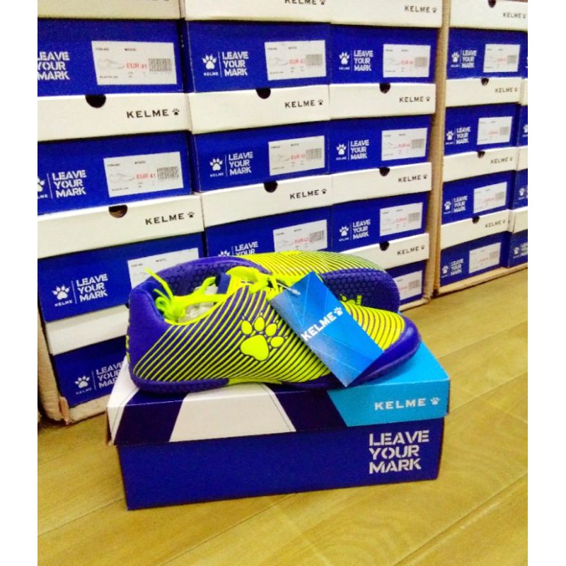 kelme futsal original