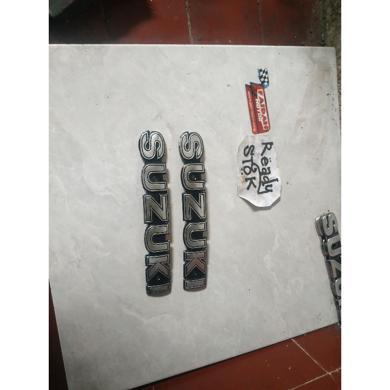 Emblem Suzuki a100 TRS original
