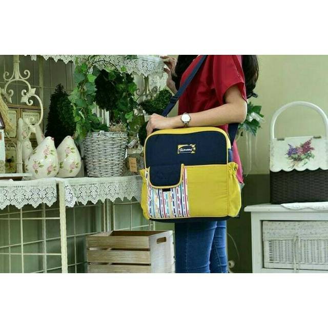 Tas Bayi Snobby Medium Line Series TPT 1673 Tas Bayi Saku Kerut Gendongan Depan Hipseat diaper bag