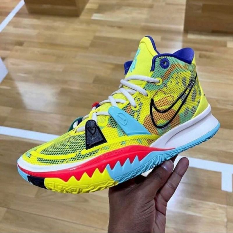 nike kyrie 7 hours