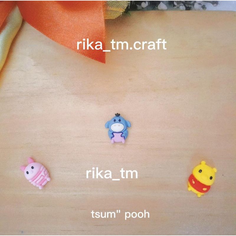 Aplikasi Resin Clay Pooh Disney Karakter - Tempelan Stoper - Charm Mask Strap - Hiasan Jepit Rambut