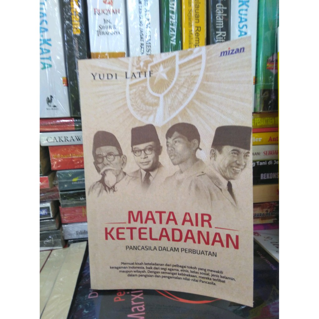 Mata Air Keteladanan - Yudi Latif