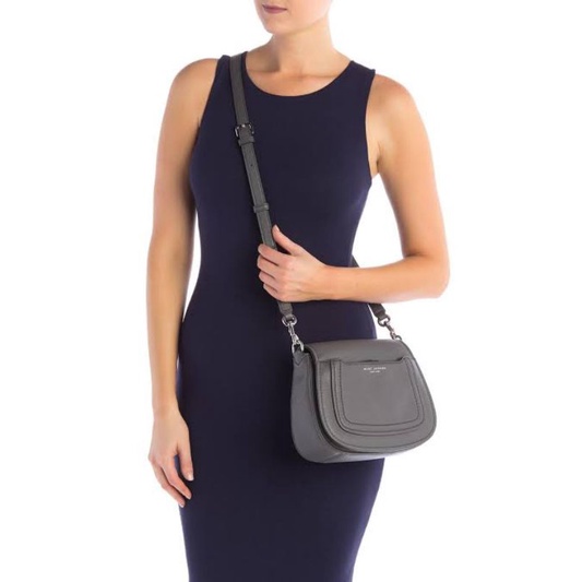 Marc Jacobs M0013049 Empire City Mini Messenger Leather Crossbody Black-shadey grey/tas mj ori/mj au