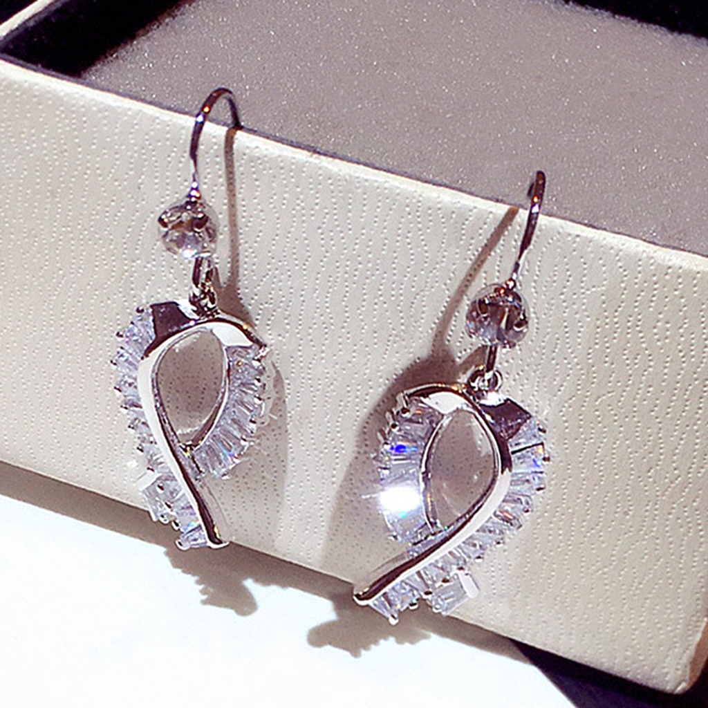 Hu Hu Hu Hu Hu Alat Bantu Pasang Kacamata♡ 1 Pasang Anting Kait Gantung Desain Pita Hias Berlian Imitasi Tahan Lama Untuk Wanita