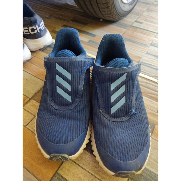 sepatu ADIDAS ORIGINAL STORE anak preloved
