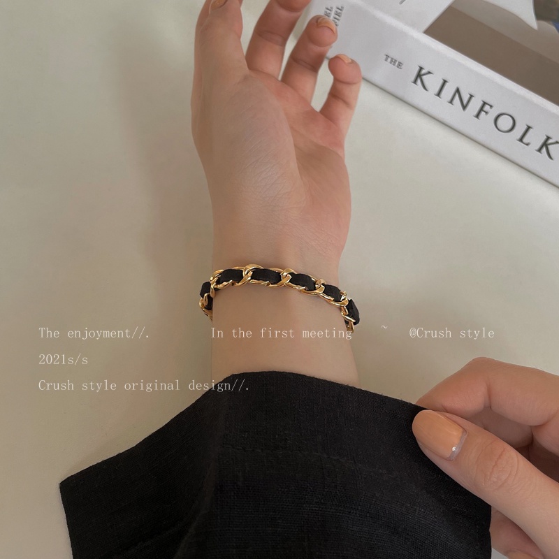 Gelang Tangan Rantai Model Ikat Pinggang Warna Emas / Hitam Untuk Wanita