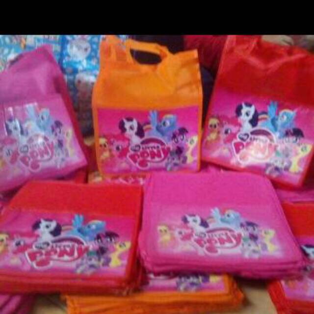 Tas ulang tahun LITTLE PONY 2 kantong utama +kanton dpn cover(0502)