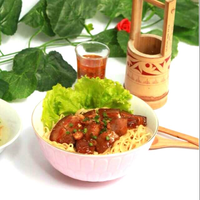 

Yummee Bicap - Mie Babi Kecap by Poku Poku